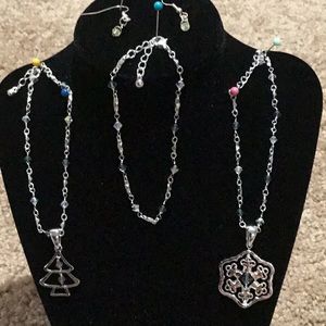 ⭐️ Handmade Silvertone 3 Bracelets with Earrings -Adjustable Size